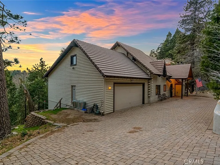 21775 Vista Rd — Photo 3