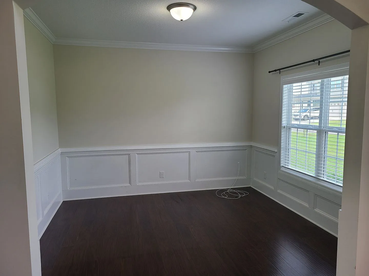 Beautiful 4 bedroom, 3.5 bath unfurnished home in Nautical Reach community — Photo 4