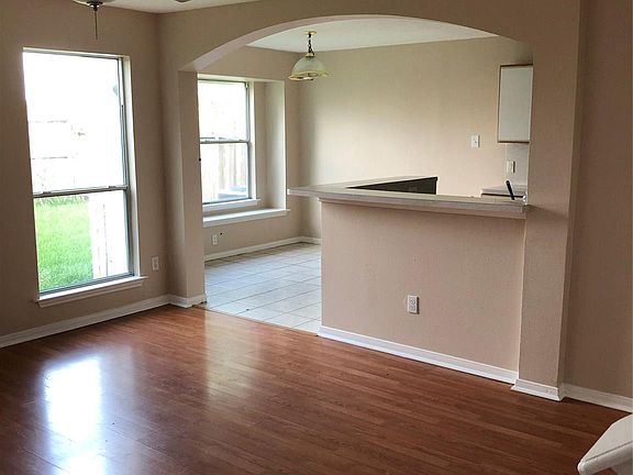 5th image of 9231 Kingsflower Cir