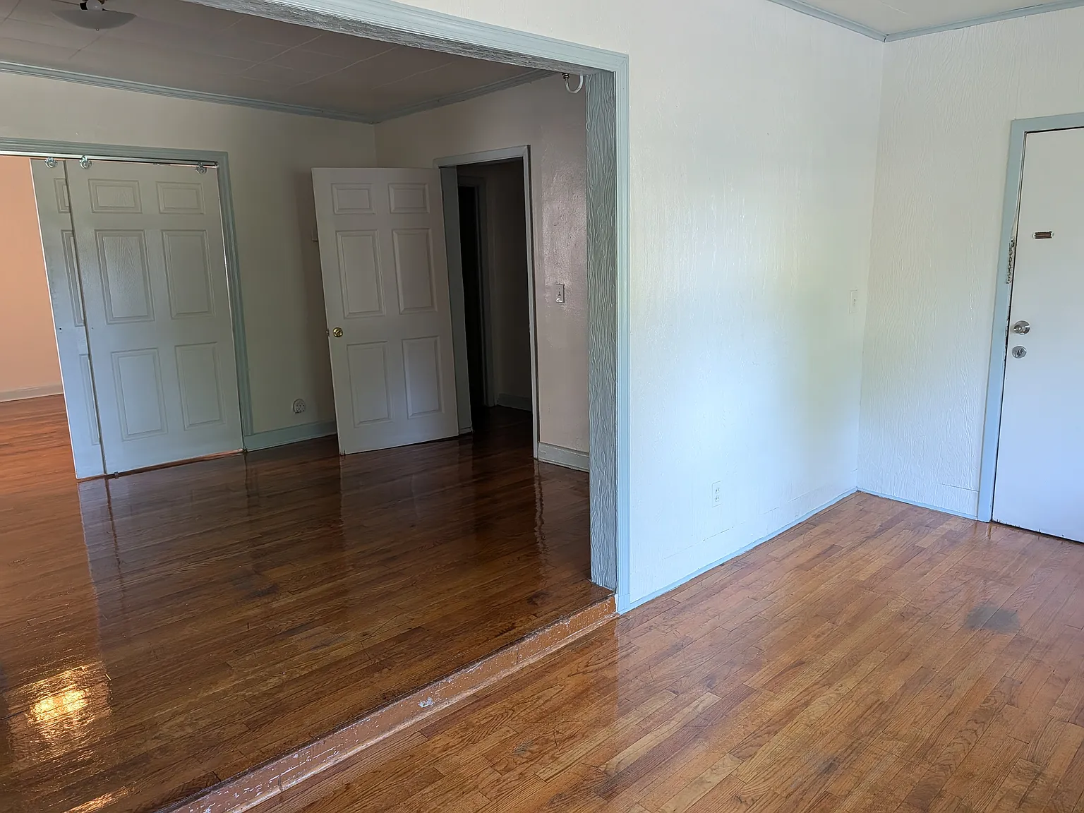 2 bed, $2,500 — Photo 4