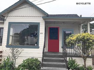 411 Eardley Ave, Pacific Grove, CA 93950