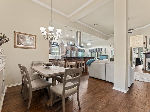4th image of 21161 Waterfront East Dr