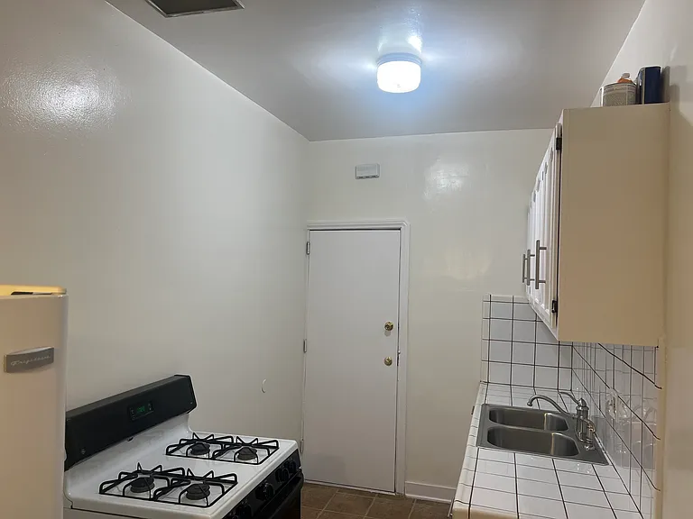 4249 Leimert Blvd — Photo 5