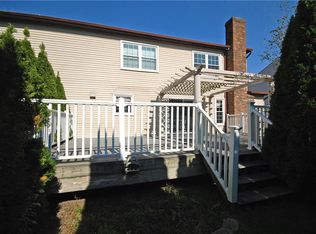 14 Highland Dr, Parlin, NJ