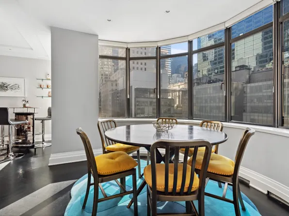 17 West 54th Street 6C image 3 of 13