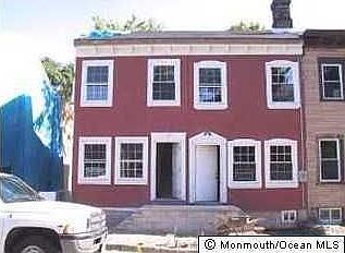 1st image of 76 Hart Ave