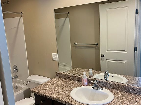 4th image of 3242 W Virginia Pine Ln