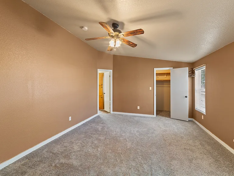 2690 S Highway 191 — Photo 15