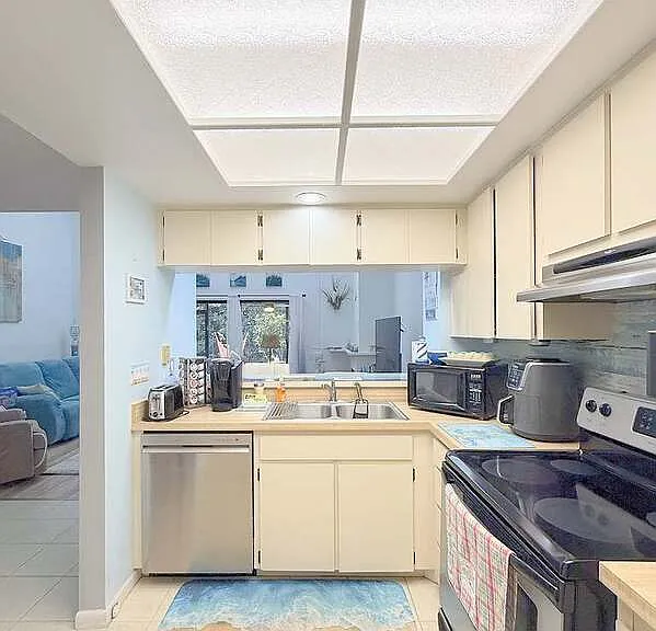 1723 Cypress Trace Dr — Photo 8