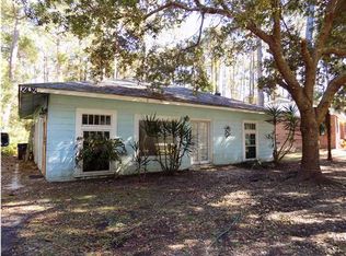 202 Major Farmer St, Dauphin Island, AL 36528