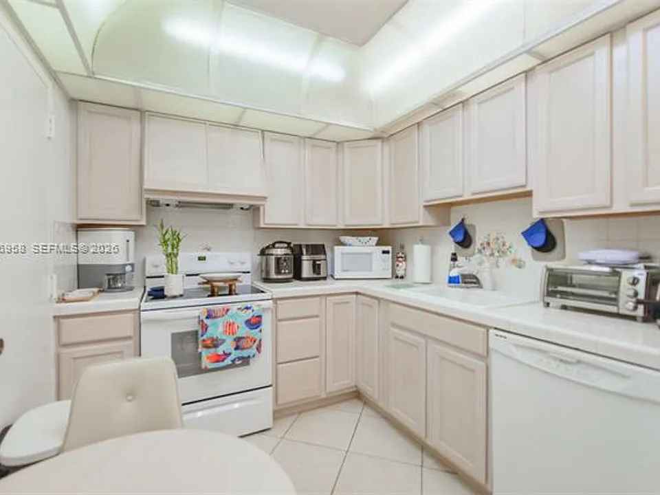 1950 S Ocean Dr #CU-18B