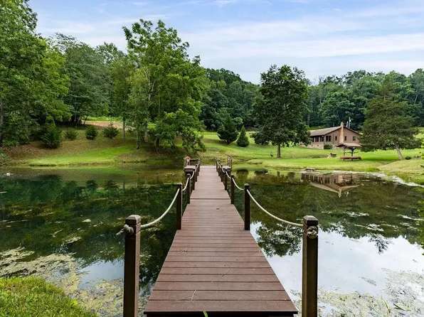 1139 Decatur Rd, Fairfield, VA 24435