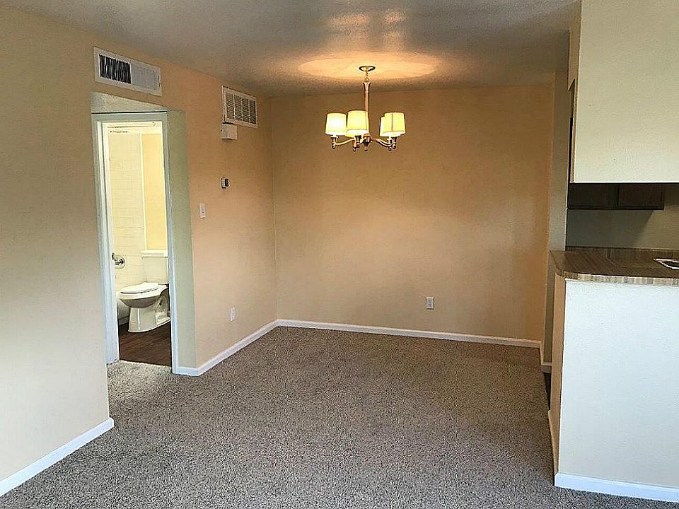 1st image of 10603 S Wilcrest Dr APT 22
