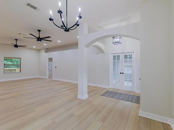 5th image of 2488 Abaco Dr