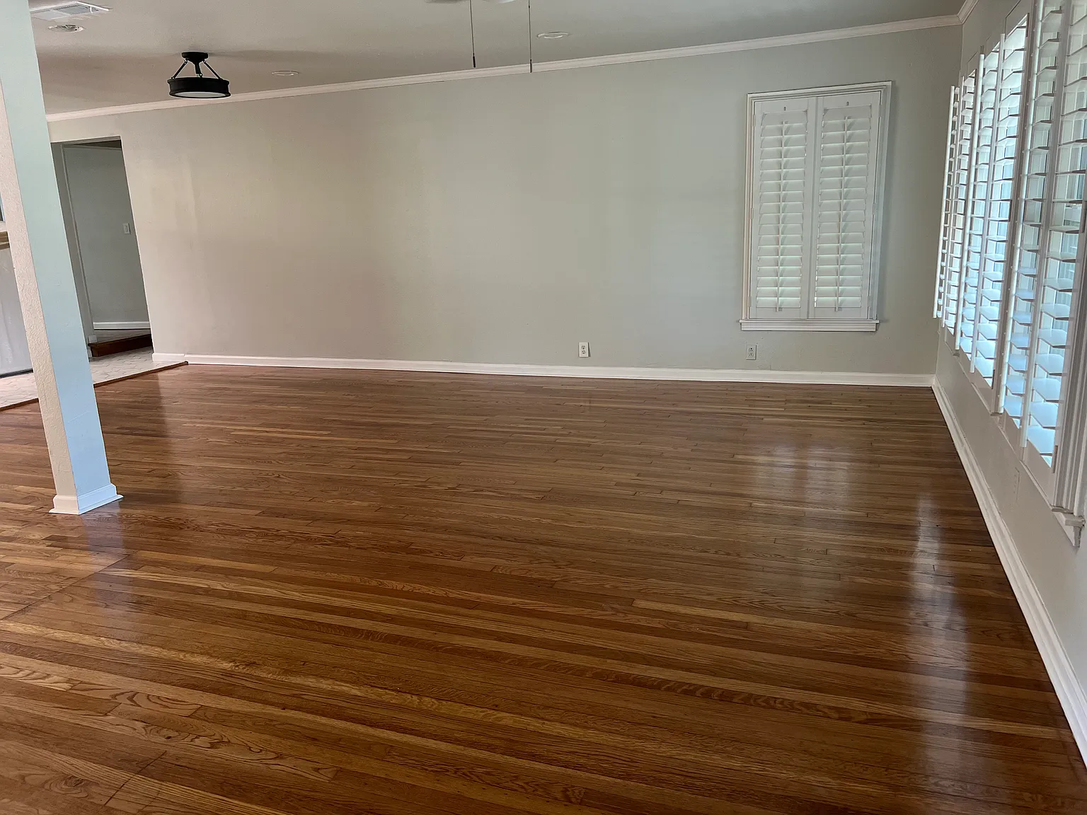 3533 Plymouth Ave — Photo 3
