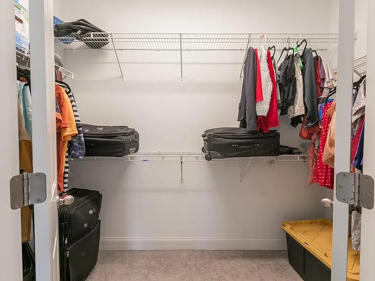 1055 Crisp Spring Dr — Photo 17