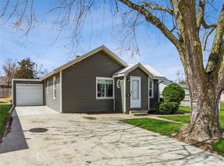 121 E 8th St N, Newton, IA 50208
