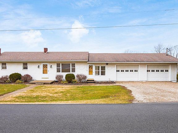 2nd image of 8151 Township Road 68 NW