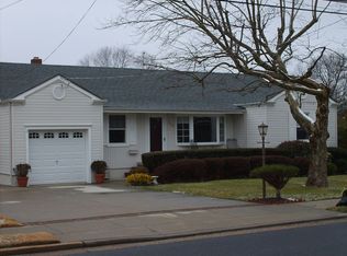 303 Shore Rd, Linwood, NJ 08221