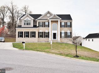 7203 Purple Ash Ct, Clinton, MD 20735