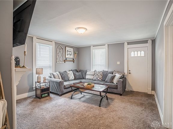 5th image of 508 Young St