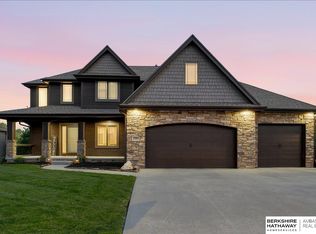 17001 Bondesson Pkwy, Bennington, NE 68007