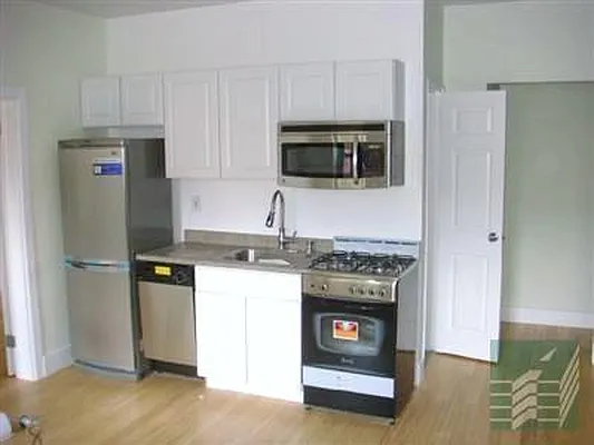 Rented by Argo Residential | media 6