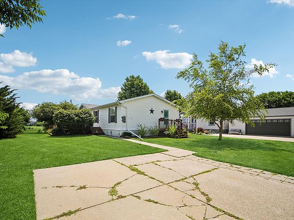 2nd image of 2507 SE Liberty Dr