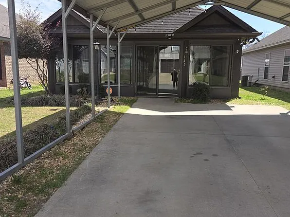 142 Park Dr N, Clanton, AL 35045