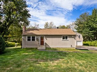 12 Attitash Ave, Merrimac, MA 01860
