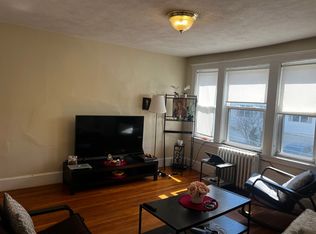 54 Carlisle St #58, Quincy, MA 02171