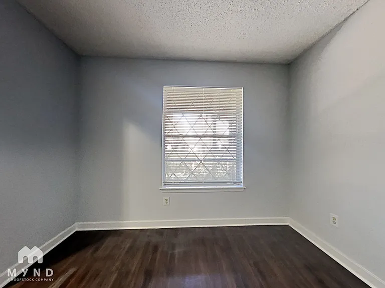 8466 Gallahad St — Photo 6