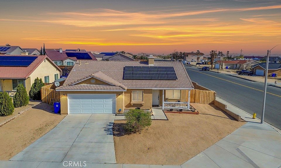 1st image of 71674 Sun Valley Dr