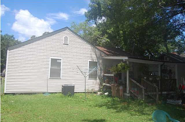 2nd image of 1361 E Linwood Dr