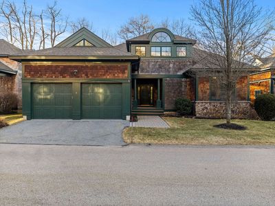 4 Hawthorne Ln, Dover, MA, 02030