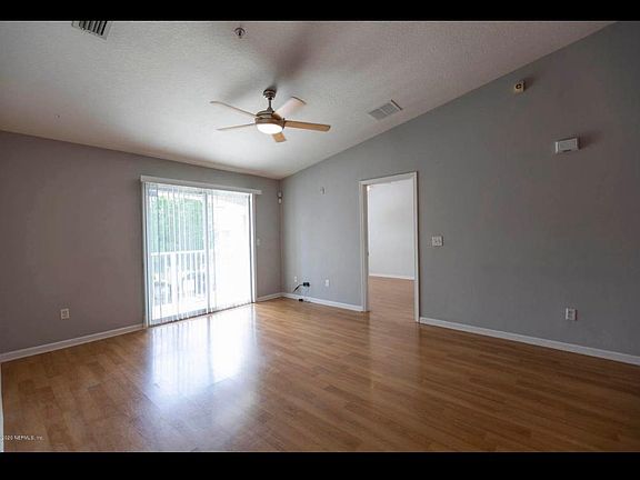 3rd image of 8205 White Falls Blvd Unit 105