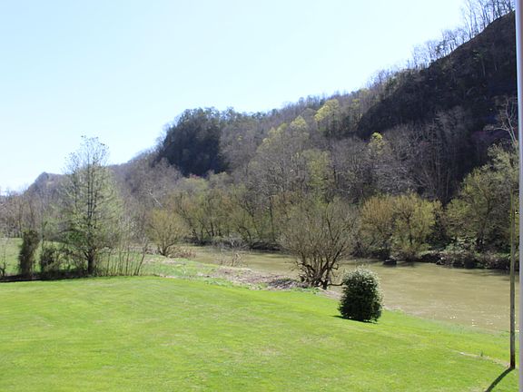 3rd image of 2888 Clinch River Hwy