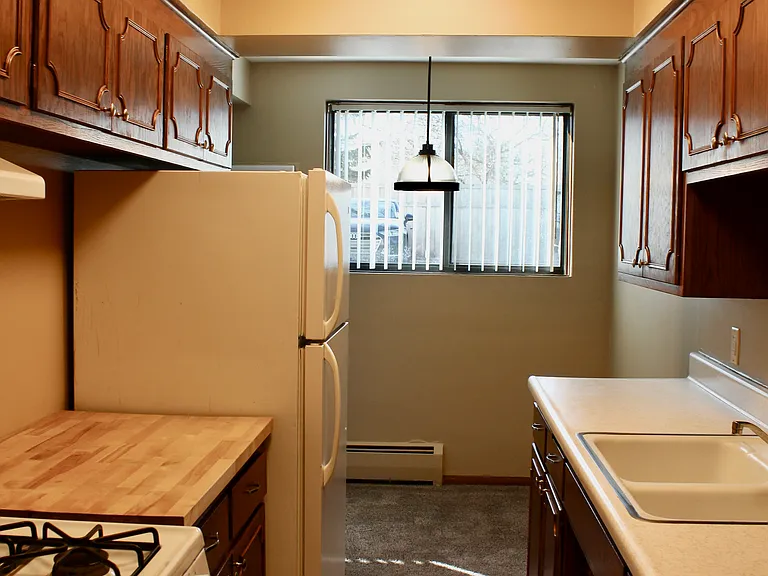 Penn Apartments — Photo 30