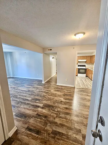 270 Tampa Dr Photo 1