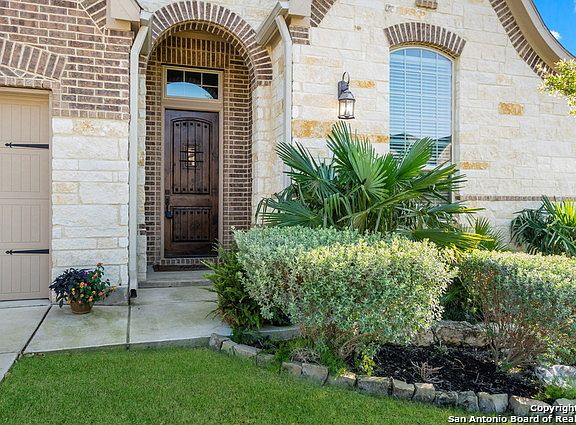 4th image of 3106 Arapaho Way