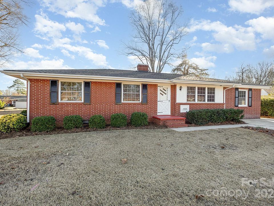 1st image of 1213 Edgedale Dr