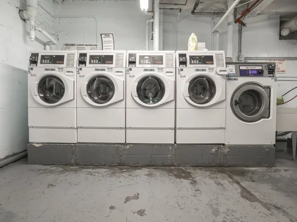 3626 Kings Highway image 21 of 22