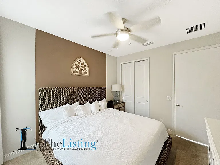 7755 Westland Dr — Photo 13