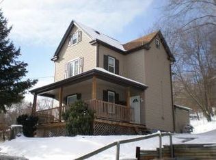 181 Duquesne Ave, Dravosburg, PA 15034