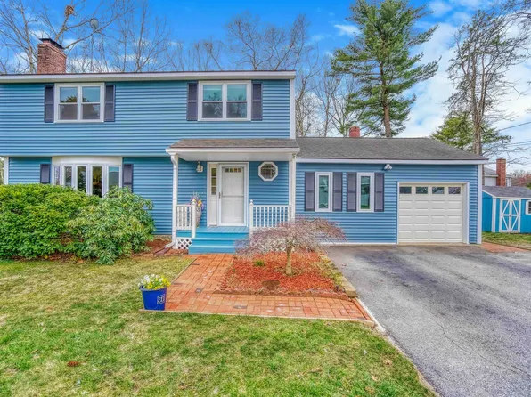 17 Dunloggin Road, Nashua, NH 03063