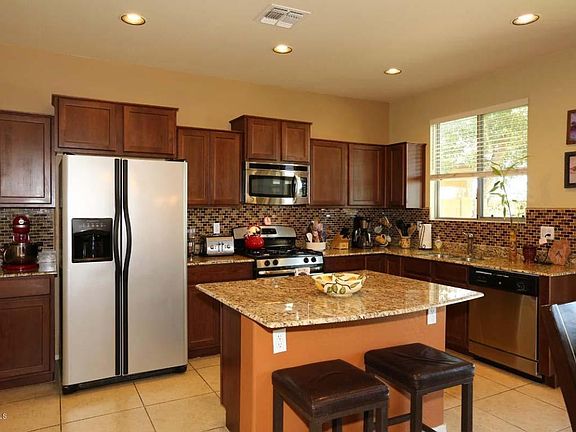 3rd image of 4040 E Torrey Pines Ln