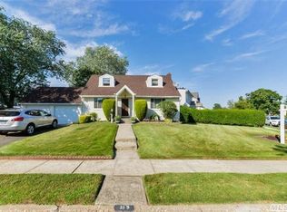 319 Andrew Ave, East Meadow, NY 11554