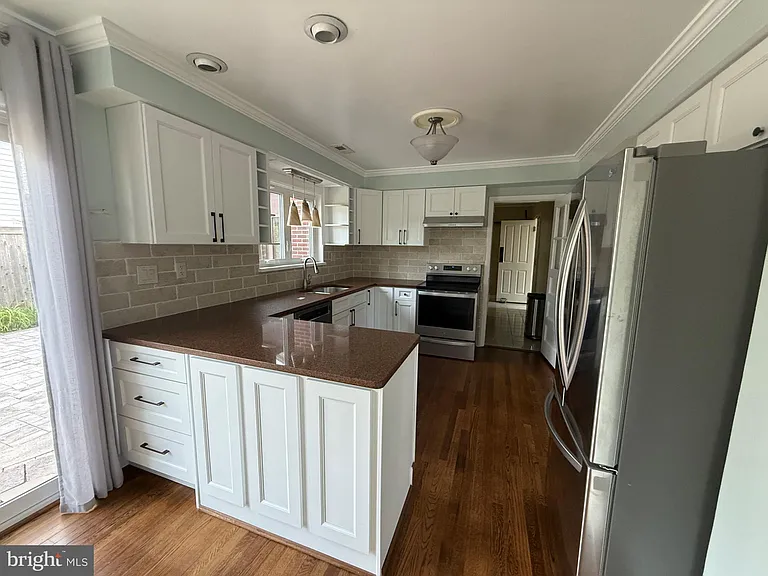 6175 Cobbs Rd — Photo 10