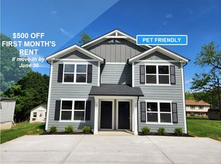 1216 12th St NE #1216, Hickory, NC 28601