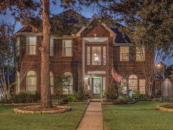 Welcome to this lovingly maintained home inside the GATED neighborhood of Copper Grove.